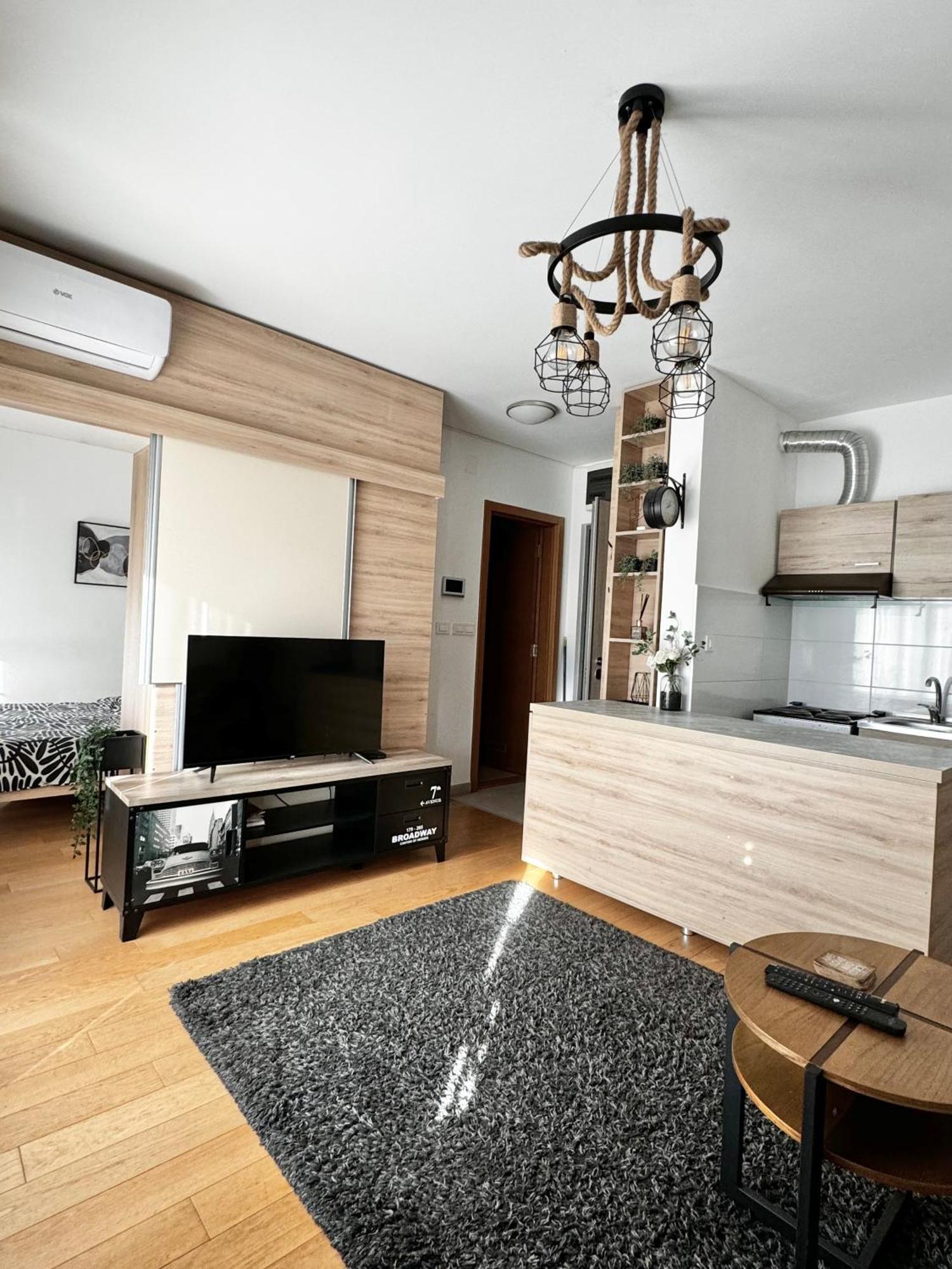 Delete 5 - Zemunske Kapije Apartment เบลเกรด ภายนอก รูปภาพ